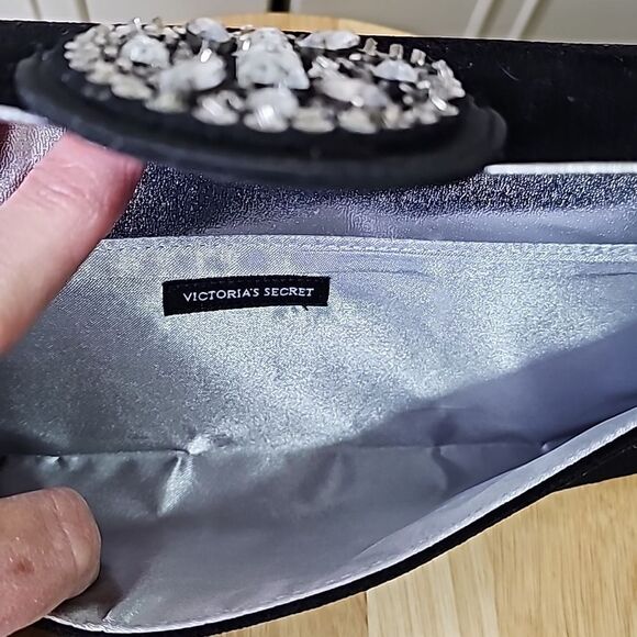 Victoria's Secret Evening Clutch Rhinestones and Silver Sequins Velvet Style - Picture 4 of 4